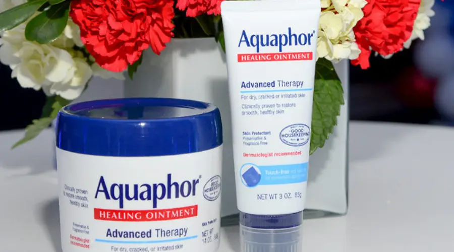 Dr. Susan Binder and Dr. Katelyn Woolridge of Westlake Dermatology recommend Aquaphor