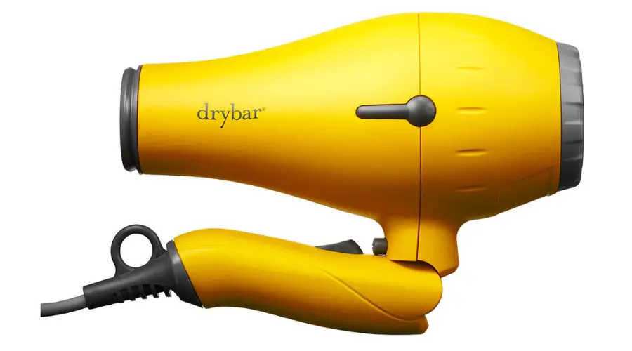  Drybar also offers a variety of salon-caliber equipment