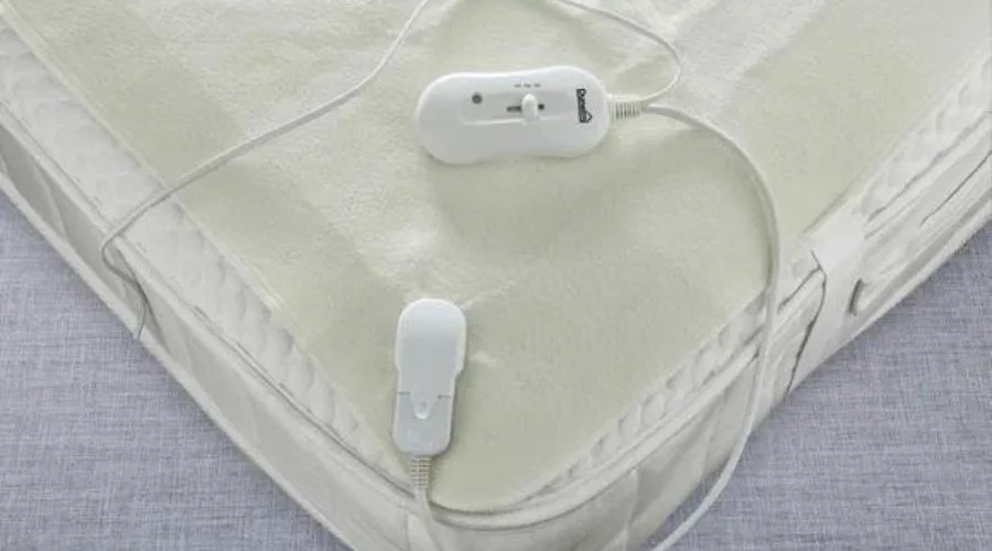 Cozy and Warm Electric Blanket