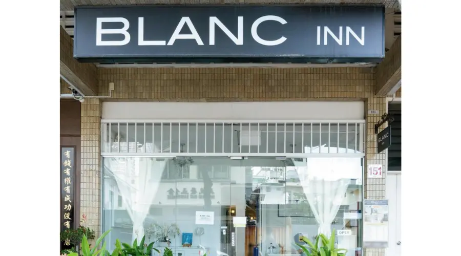  Blanc Inn