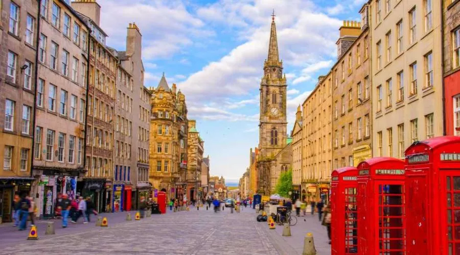 Experience the Royal Mile