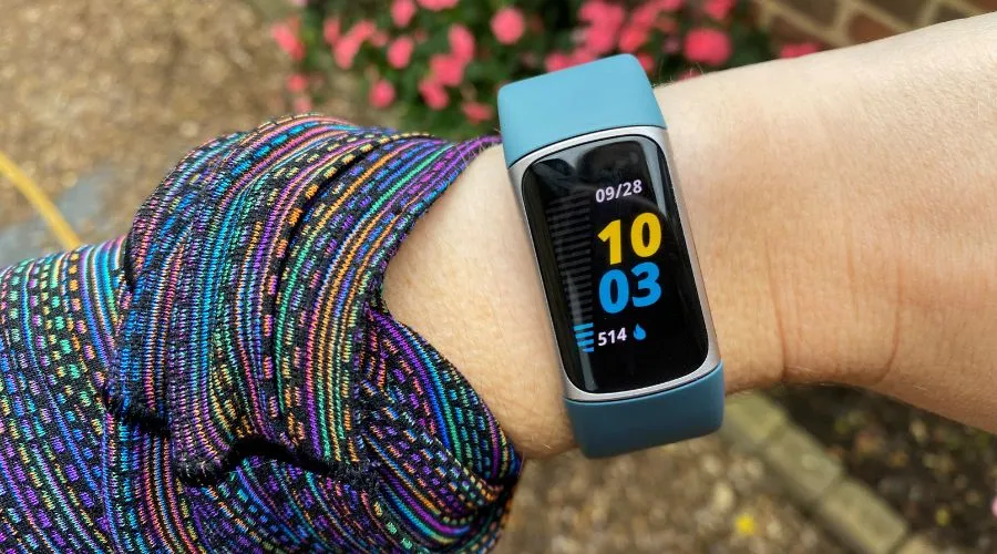 FITBIT Charge 5 Fitness Tracker