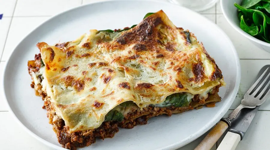 Spinach & Veggie Mince Lasagne