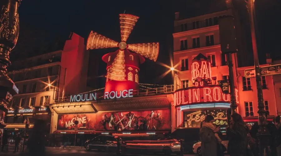 Tickets to Moulin Rouge