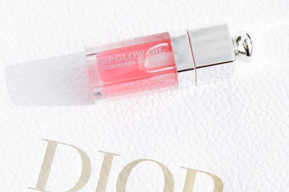 Dior Lip Oil: Nourish And Enhance Your Lips