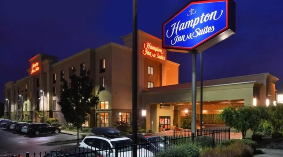 Hampton Inn & Suites Tacoma 