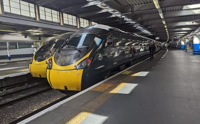 1-2025-08-18t172404670-68a314ac8d80e