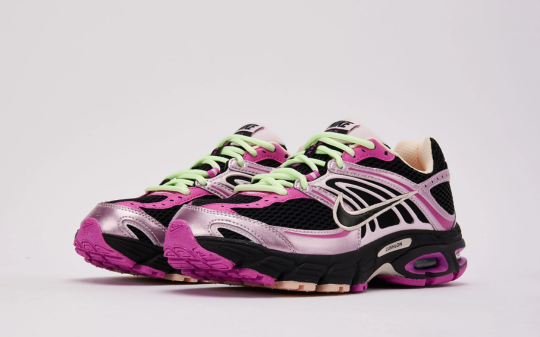 Nike Women's Air Max Moto 2K