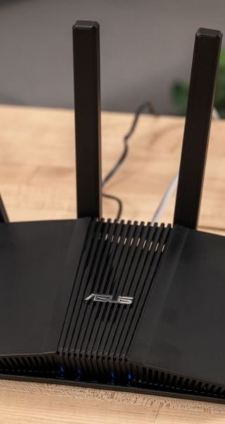 ASUS RT-BE55 Dual-band WiFi 7 Smart AiMesh Router