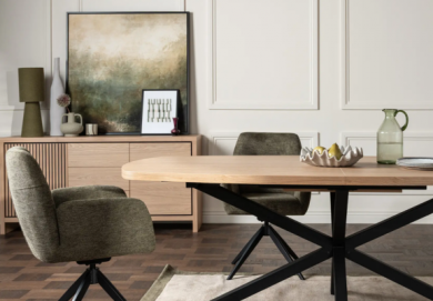 Sorelle Green Fabric Tilt Swivel Dining Chair with High Arms