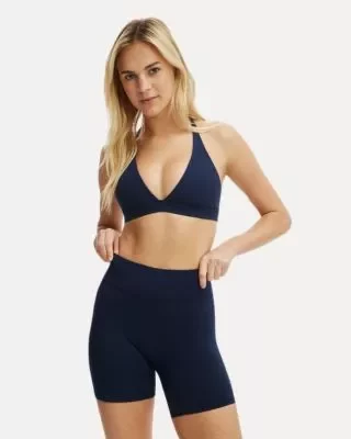 pilates activewear outfits | Neonpolice